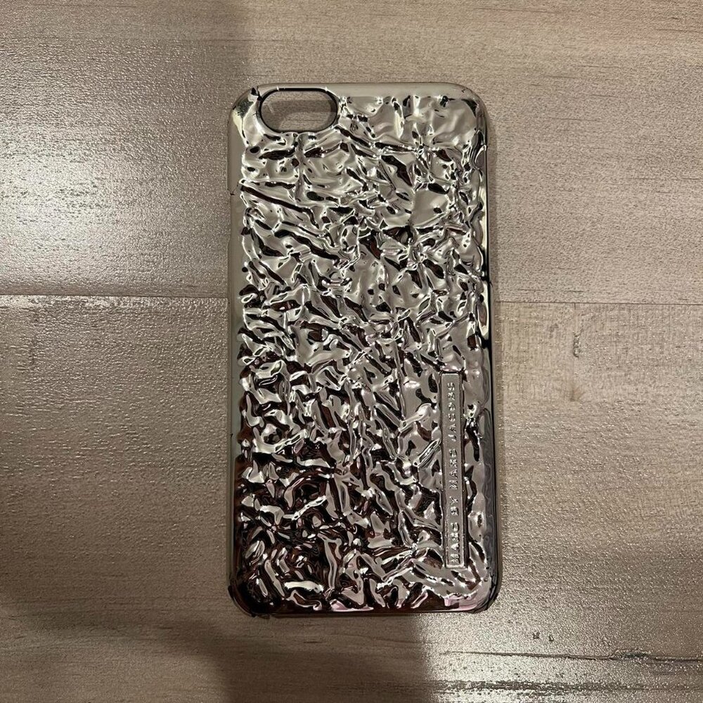 Silver Marc by Marc Jacobs iPhone 6 case